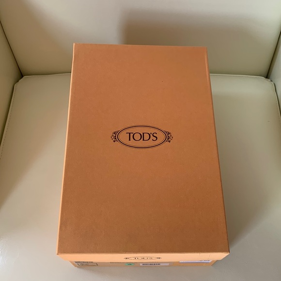 ❤️‍🔥 NEW IN BOX Tod's Sandals - Picture 10 of 10